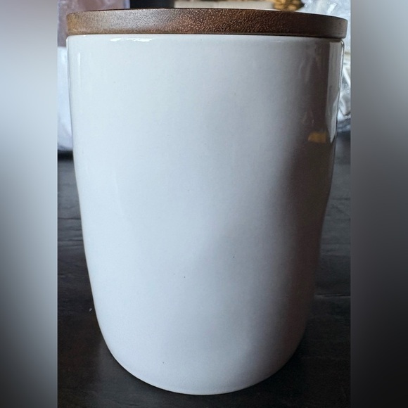 Rae Dunn White Ceramic Nut Cellar - Picture 3 of 4